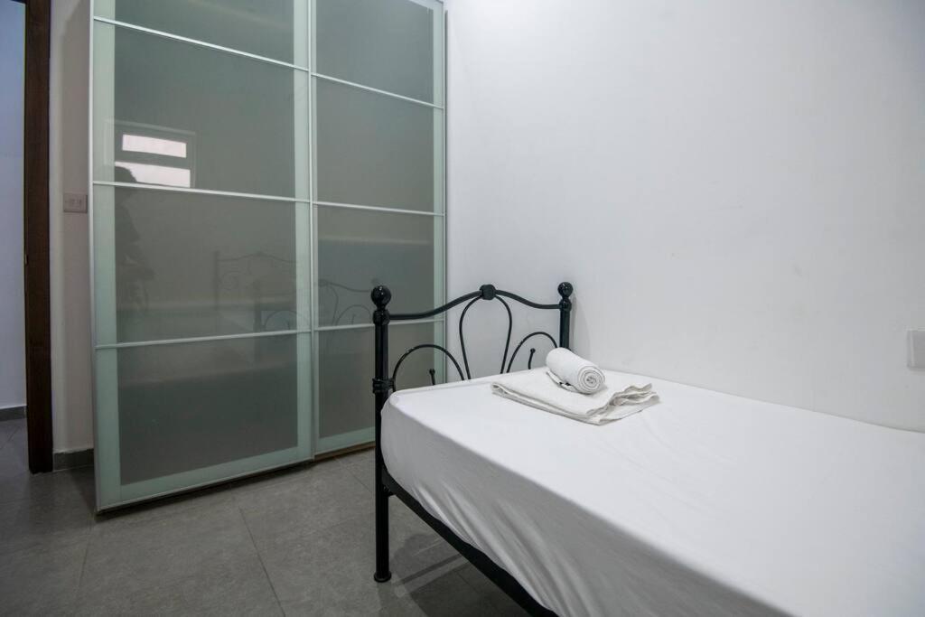 Modern & Spacious Near Valletta *